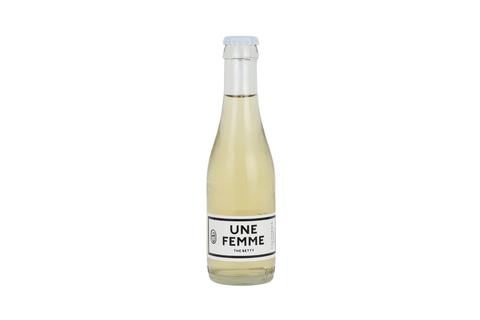 Une Femme The Betty Sparkling Wine 187ml